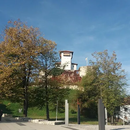 Διαμέρισμα Sobe Lara *